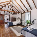 Landhaus Casa Rosalia *