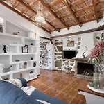 Casa Rosalia