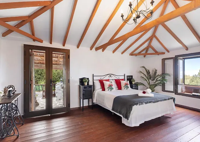 Casa Rosalia * Икод-де-лос-Винос